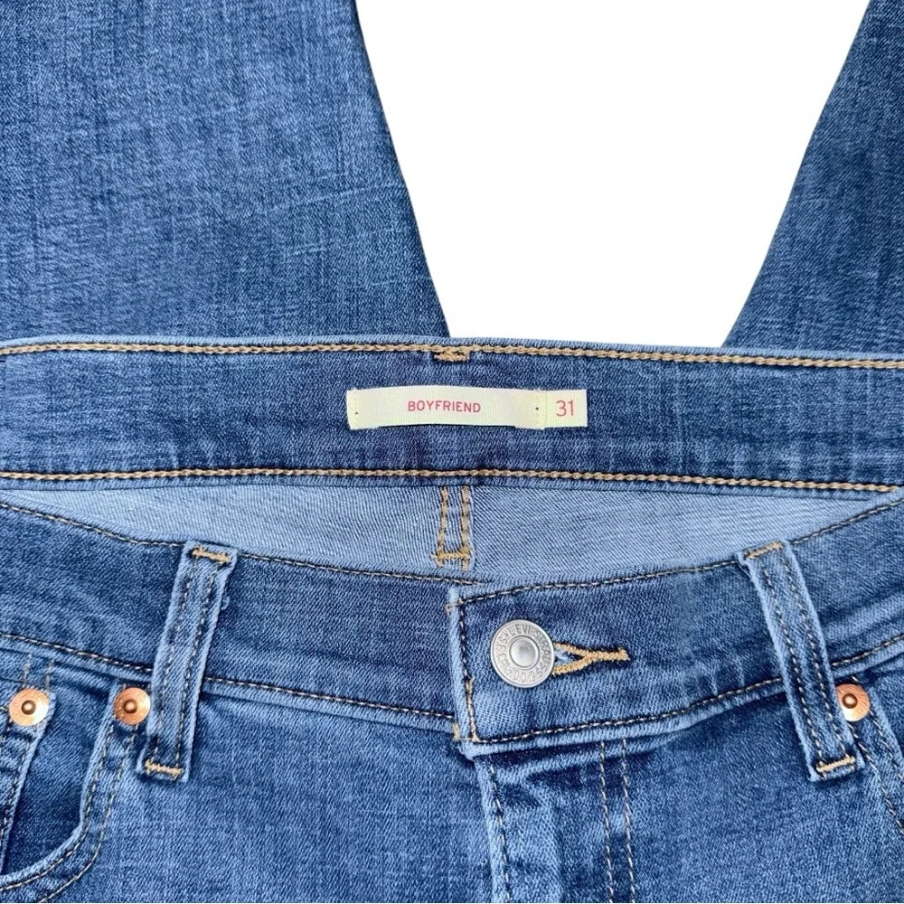 Levi’s Boyfriend Mid Rise Women’s Jeans Sz 31 x 27 Lapis Gem Medium Wash Stretch